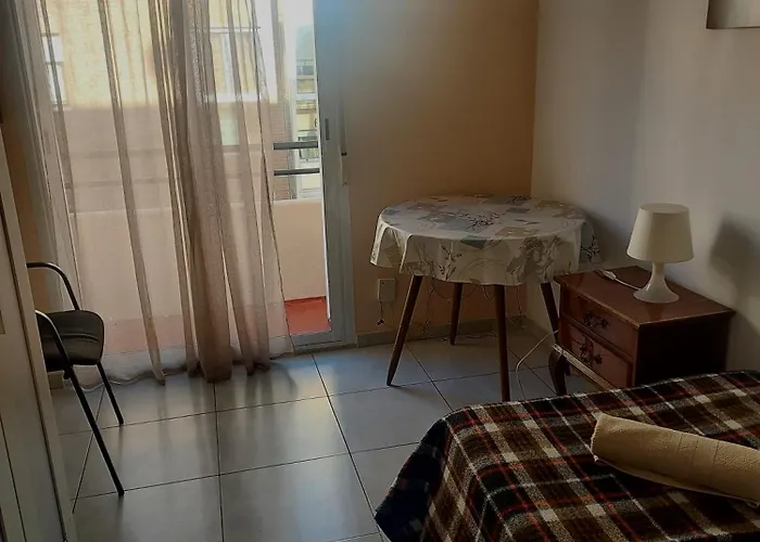 Cozy Private Room 1